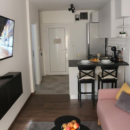 Luca, Digital Nomad Getaway Studio Apartment Zagreb Ngoại thất bức ảnh